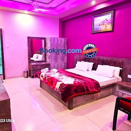 Hotel Kashi Inn Raj Ghat พาราณสี ภายนอก รูปภาพ