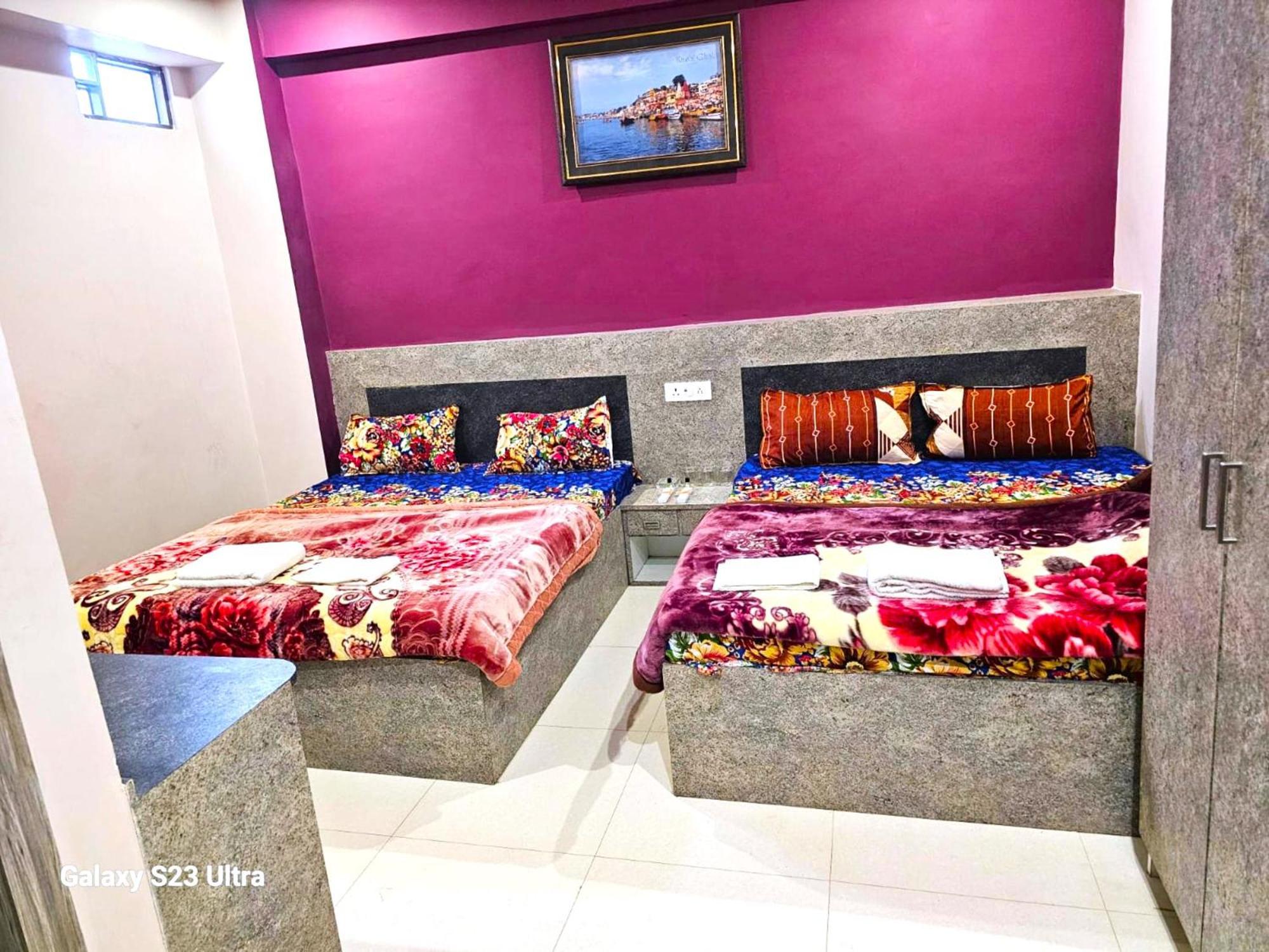 Hotel Kashi Inn Raj Ghat พาราณสี ภายนอก รูปภาพ