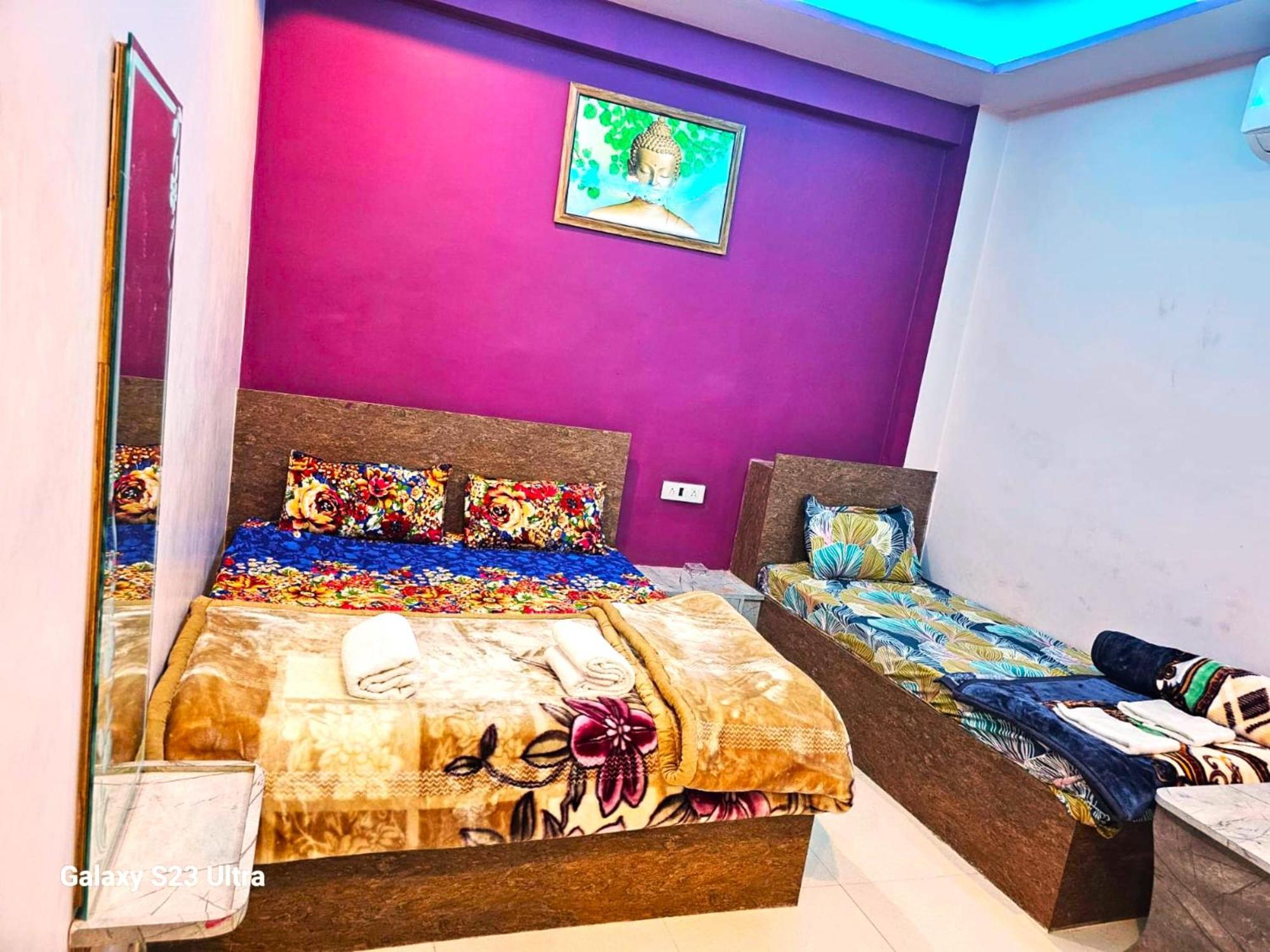 Hotel Kashi Inn Raj Ghat พาราณสี ภายนอก รูปภาพ